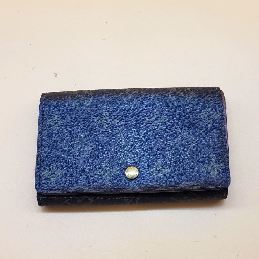 Authentic Louis Vuitton Monogram Wallet